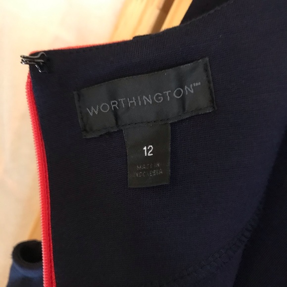 Dress - Picture 2 of 8